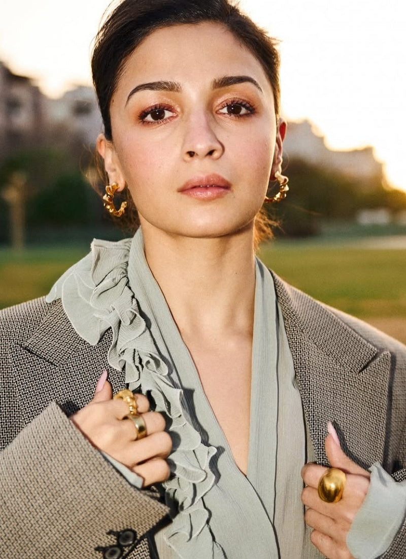 Auric Golden Wave Ring