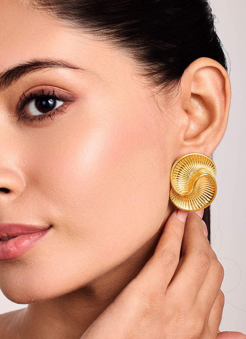 Sculpted Shell Stud Earrings