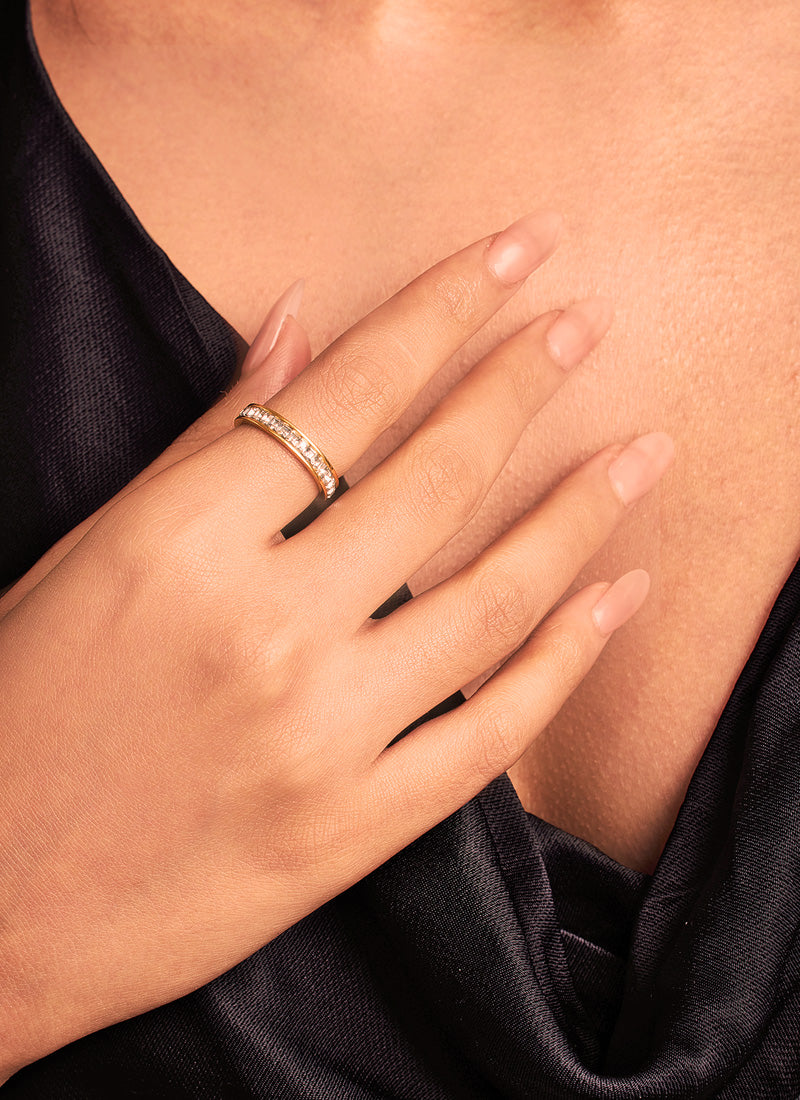 Classic Crystal Band Ring