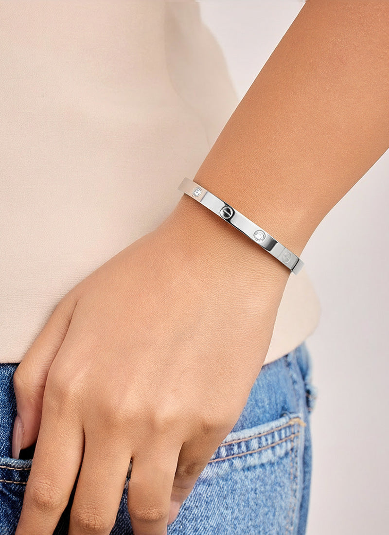 Classic Rivet Bangle