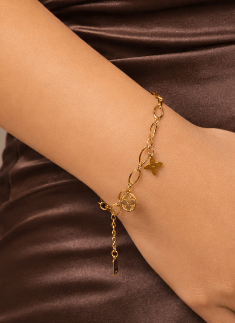 Flora Charm Bracelet:BYOS