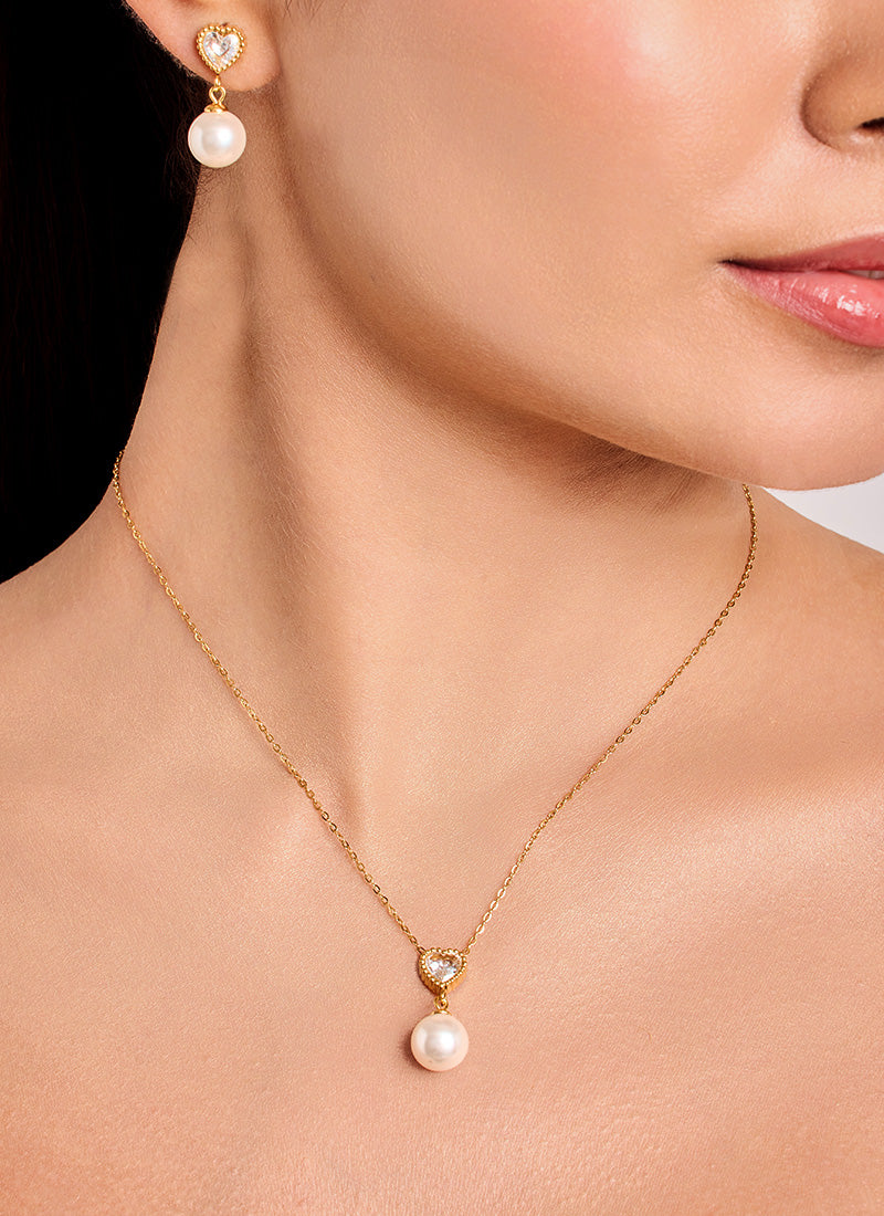 Golden Heart Pearl Necklace