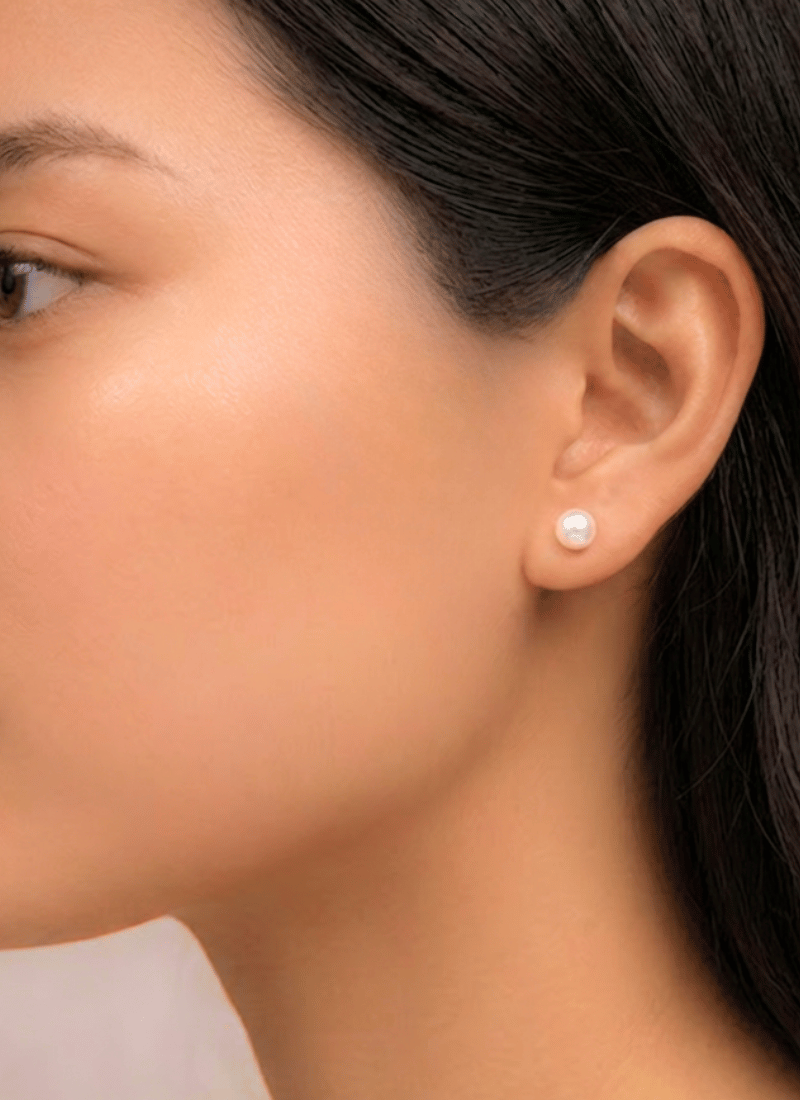 Pearl Essence Stud Earrings