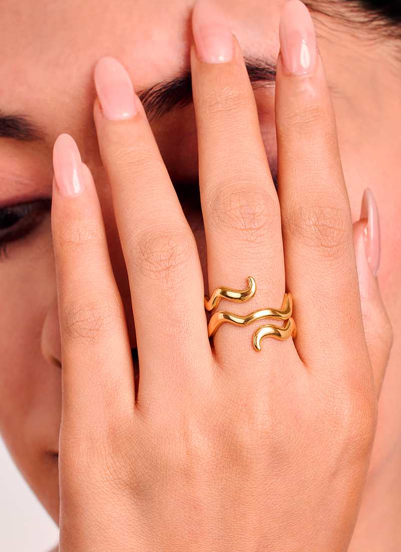 Serene Flow Ring